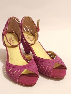 Seychelles Magenta Caged Strappy Peep Toe Heels Size 8